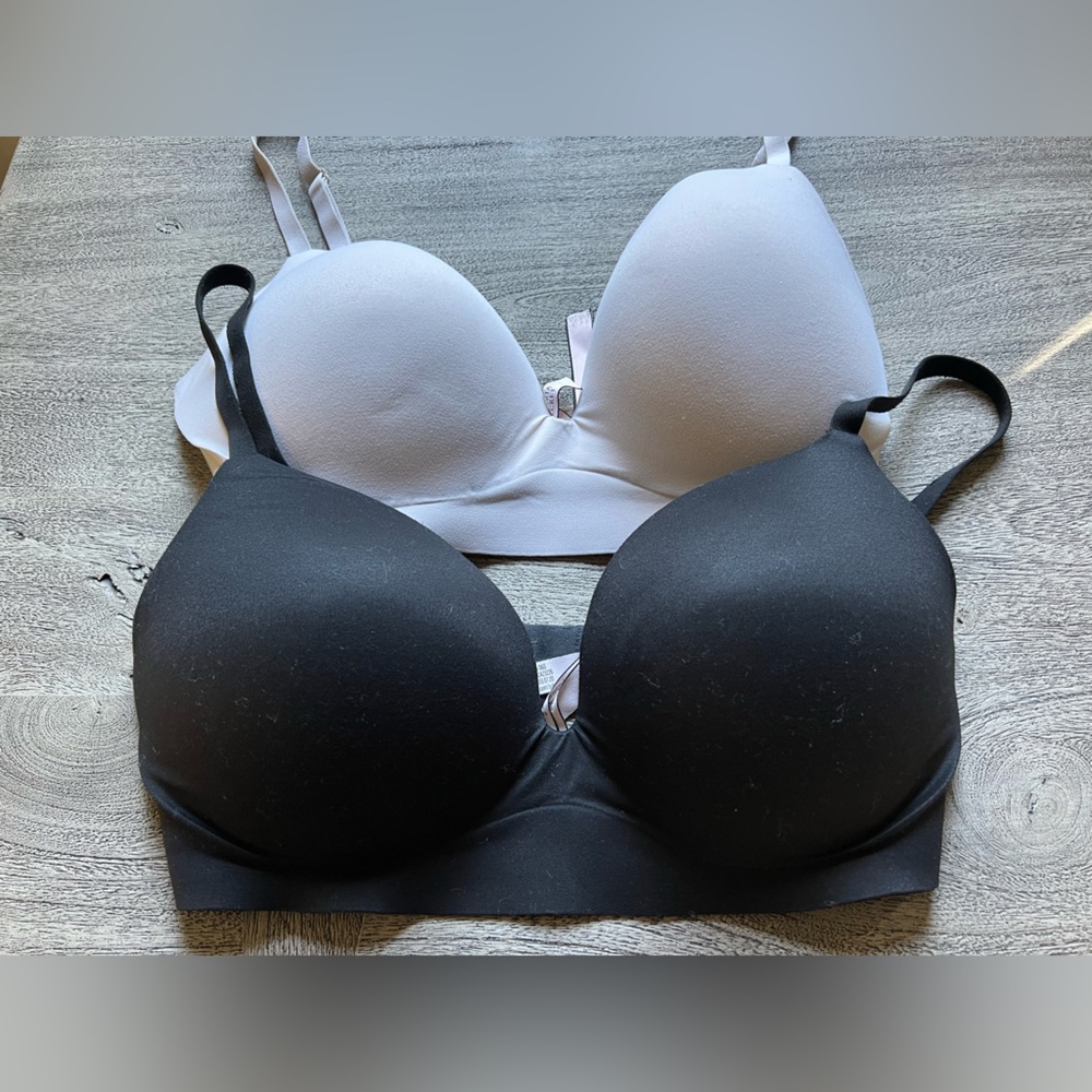Victoria’s Secret bombshell bras